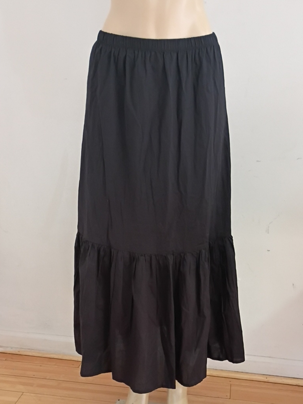 aerie Black Maxi Tiered Skirt with Elastic Waist